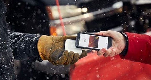 Reader accepts both debit and credit cards