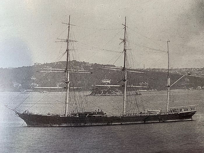 Sailing-Ship - Kapuskasing Voice Our columnist's uncle was captain of the Melanope, a three-masted square rigger, rigged as a barque (1,608 registered tons and 258 feet in length) for the Sydney-to-San-Francisco trade route connecting Australia and America